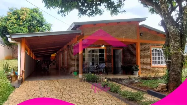 Casa en CASA EN VENTA SOBRE Calle Picaflor casi Ceibo