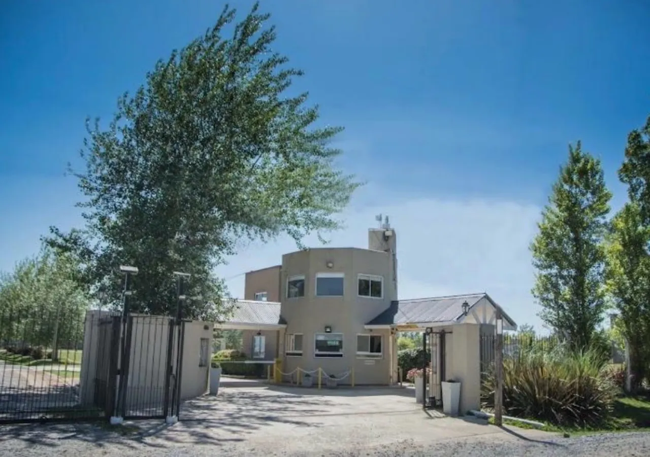 Casa en Almirante Brown al 700