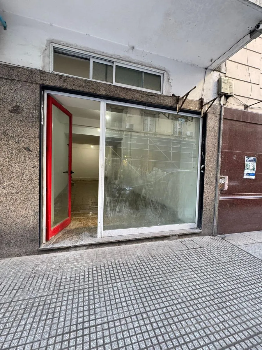 Local Comercial en Tucumán al 1600
