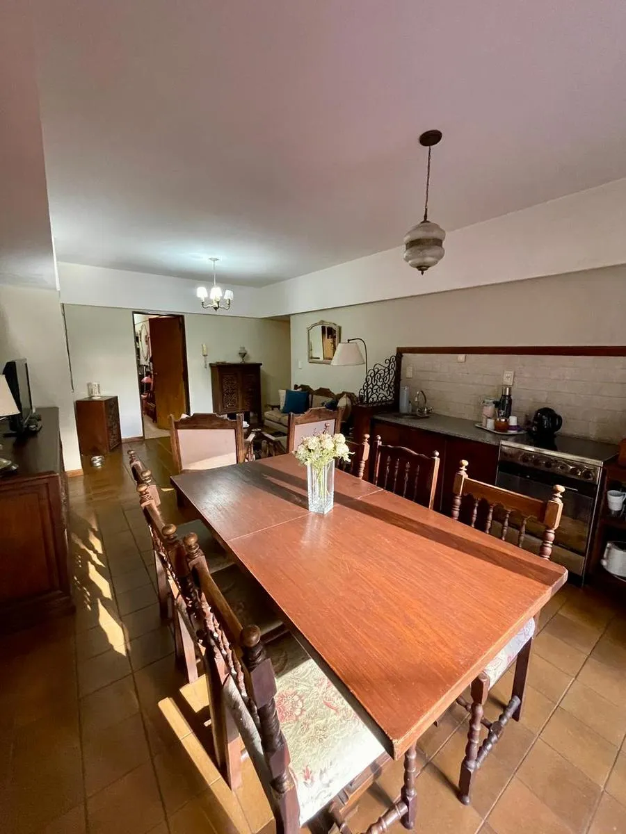 Departamento en Buenos Aires al 2400
