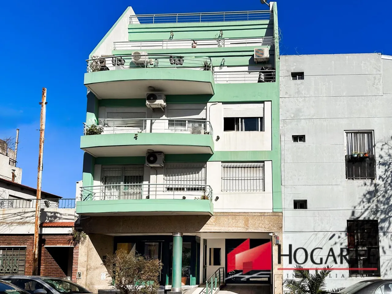 Departamento en Esteban de Luca 1800