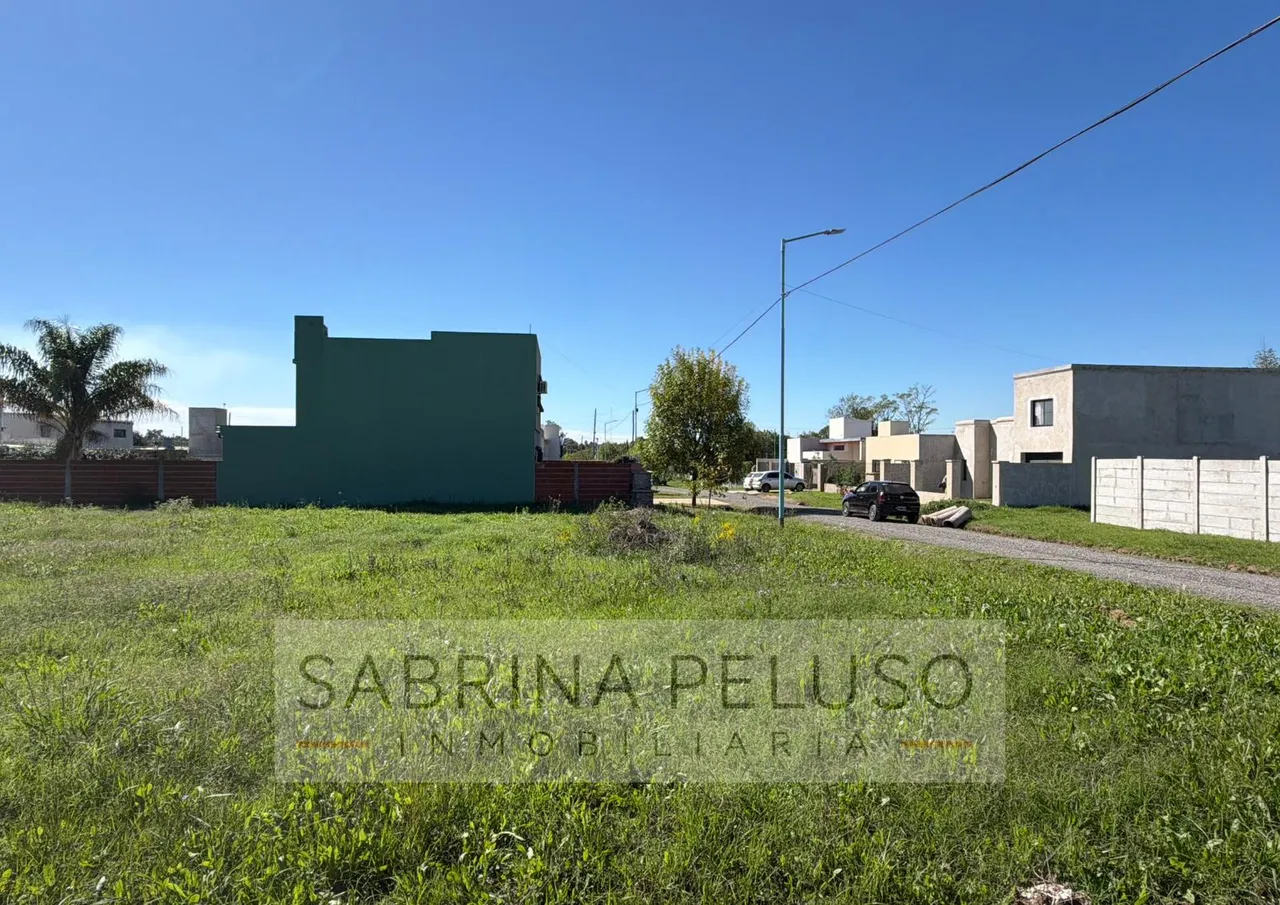 Terreno en Barrio El Encanto - calle Santa Elena - Lote 7