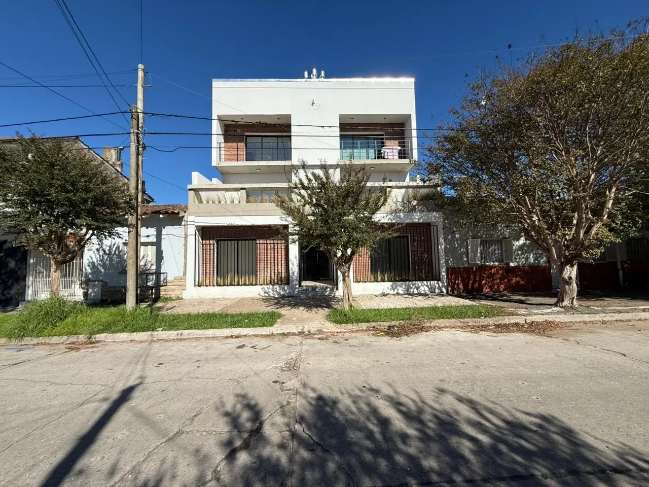 Departamento en Primera Junta al 3518