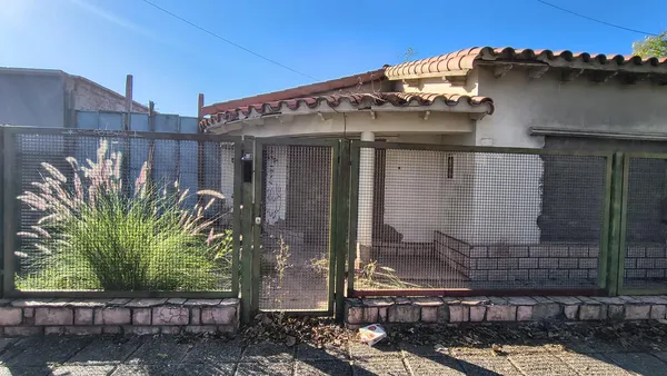 Terreno en PADRE VAZQUEZ al 1200