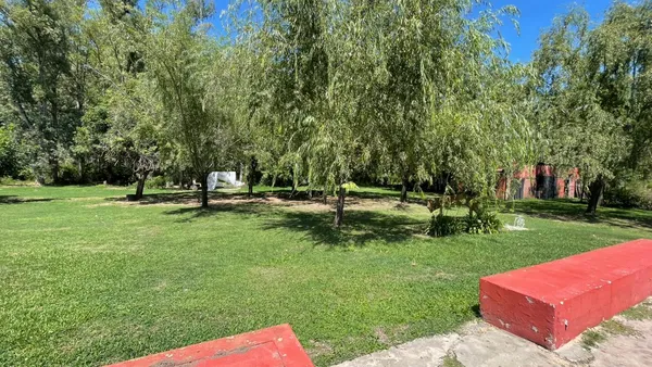 Fondo de Comercio en Av Belgrano al 3500