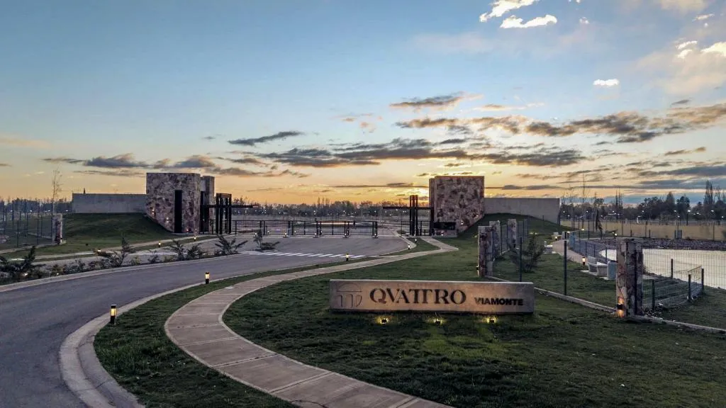 Terreno en VIAMONTE al 1000 - B° QVATTRO VIAMONTE LOTE 24 MZ L
