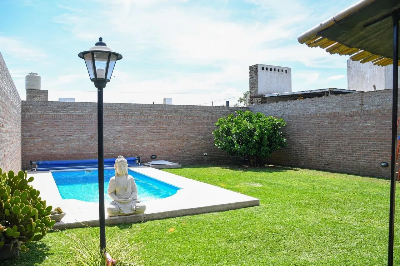Casa en Moreno al 500