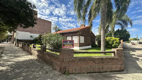Casa en Rivadavia 137 - Roldán