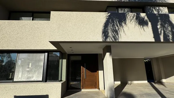 Casa en Av. Fuerza Aérea al 3100