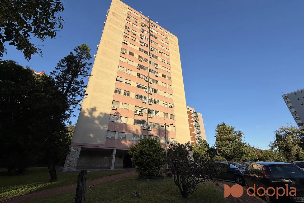Departamento en Roosevelt al 1600