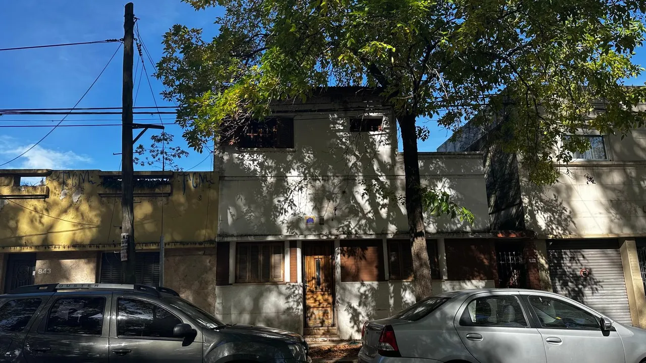 Casa en Rueda al 800
