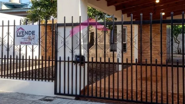 Casa en CASA EN VENTA B/ Juan Pablo Segundo -San Vicente