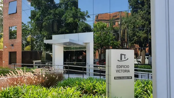 Oficina en Blanco Encalada al 104- Piso 2