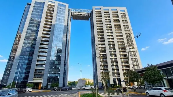Departamento en Camila O Gorman al 400 PUERTO MADERO
