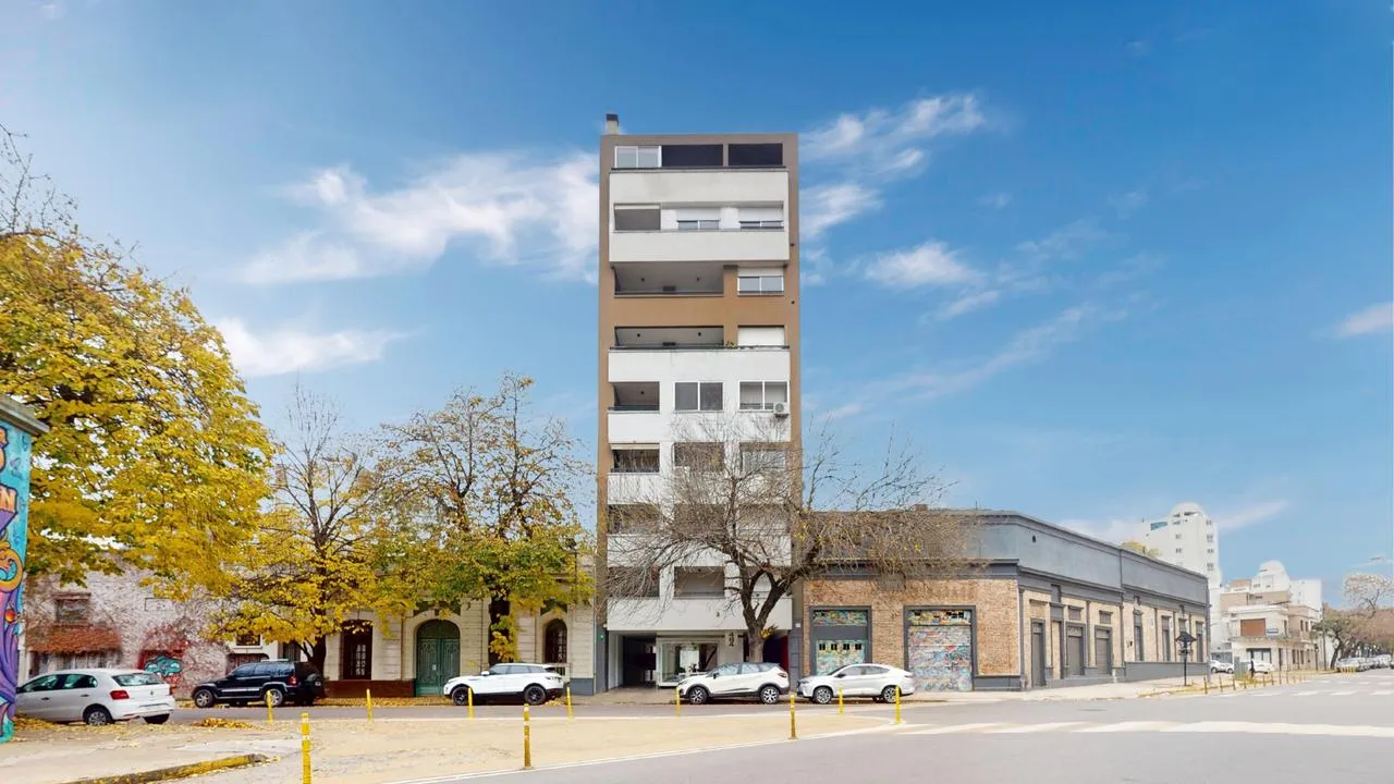 Departamento en 58 e/ 4 y 5 n 484 Piso 1 Dpto C