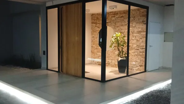 Departamento en ESPINOLA al 200