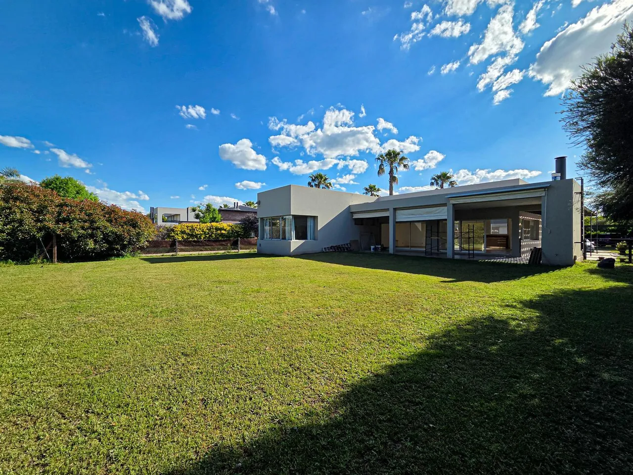 Casa en Miraflores, Funes Hills - Lote 125