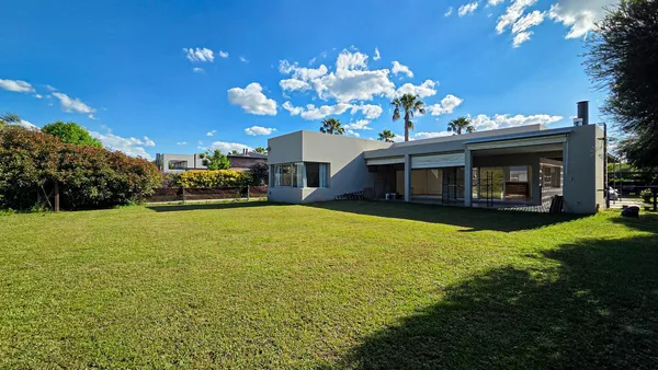 Casa en Miraflores, Funes Hills - Lote 125
