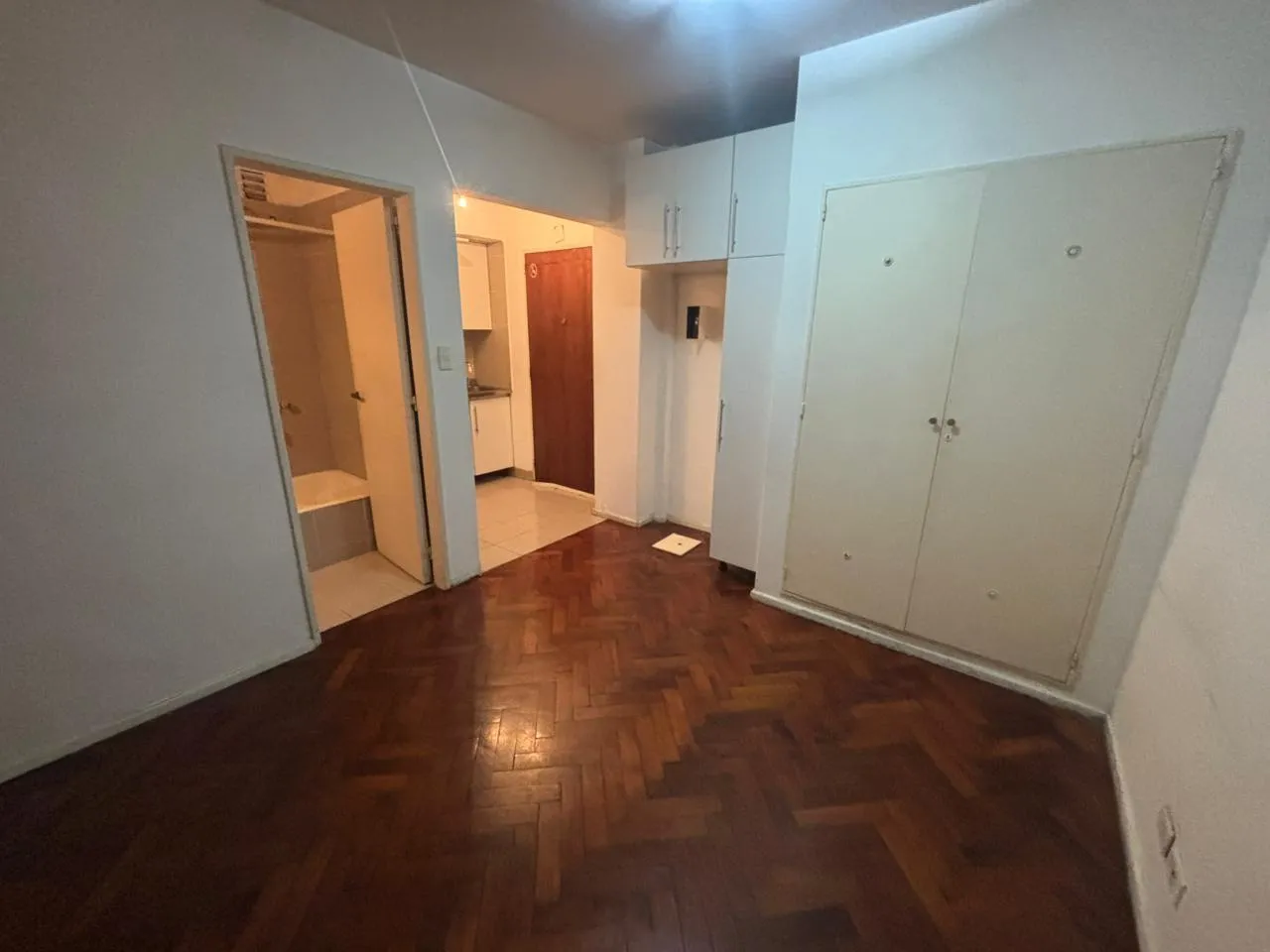 Departamento en Lavalle al 1700