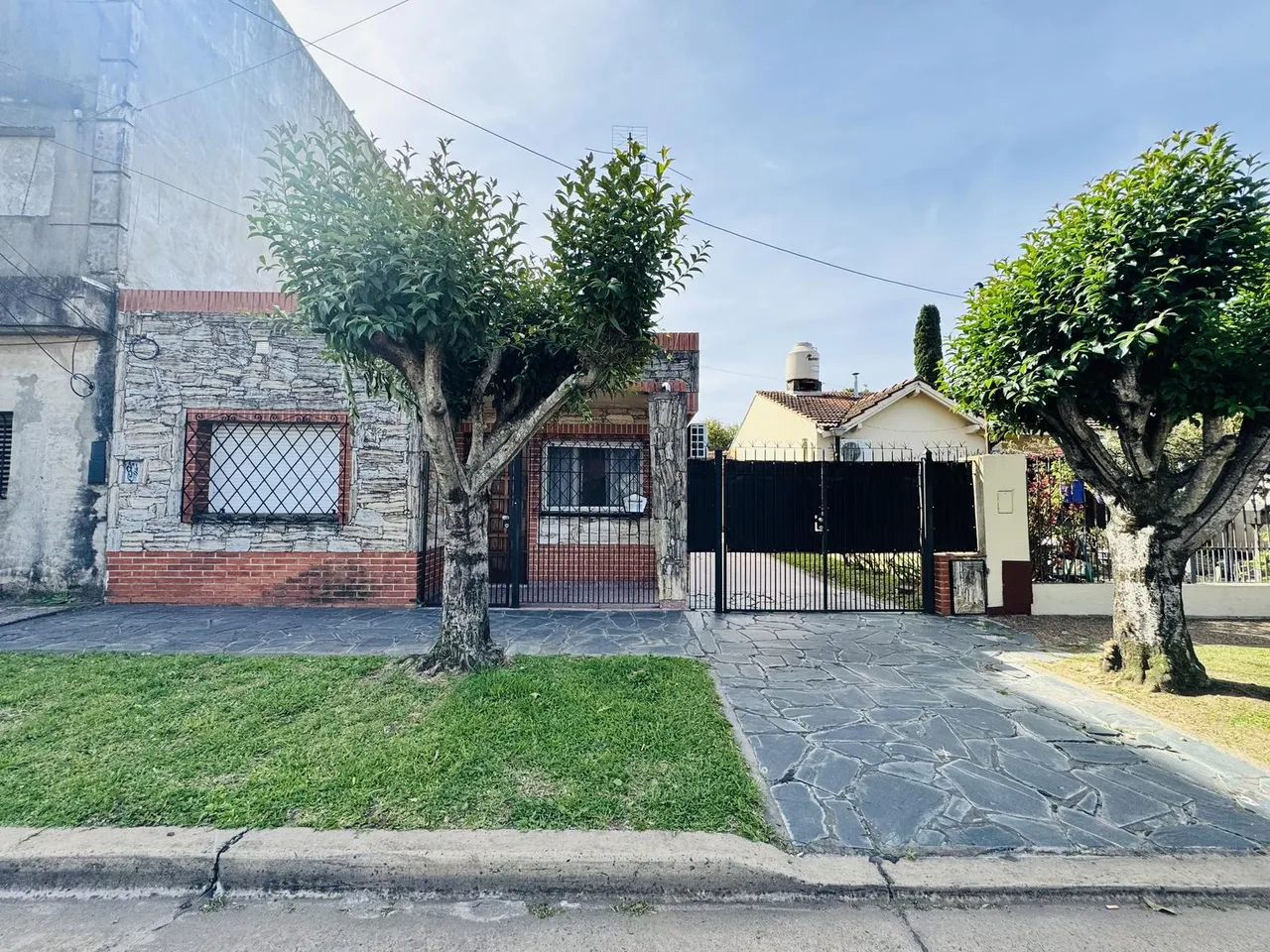 Casa en 3 al 4826