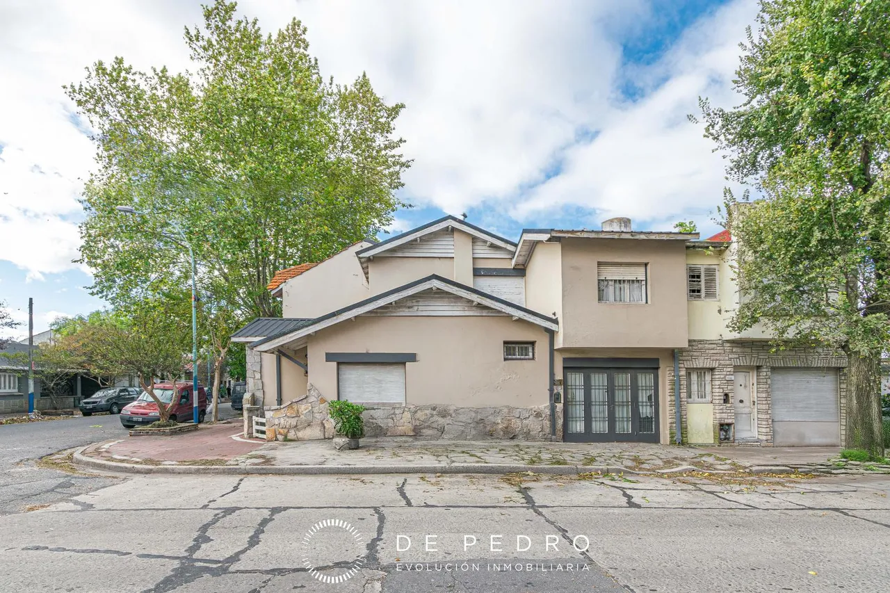 Casa en Olazabal al 900
