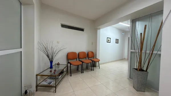 Oficina en Avenida España