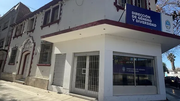 Casa en AV. SAN MARTÍN Y MORÓN