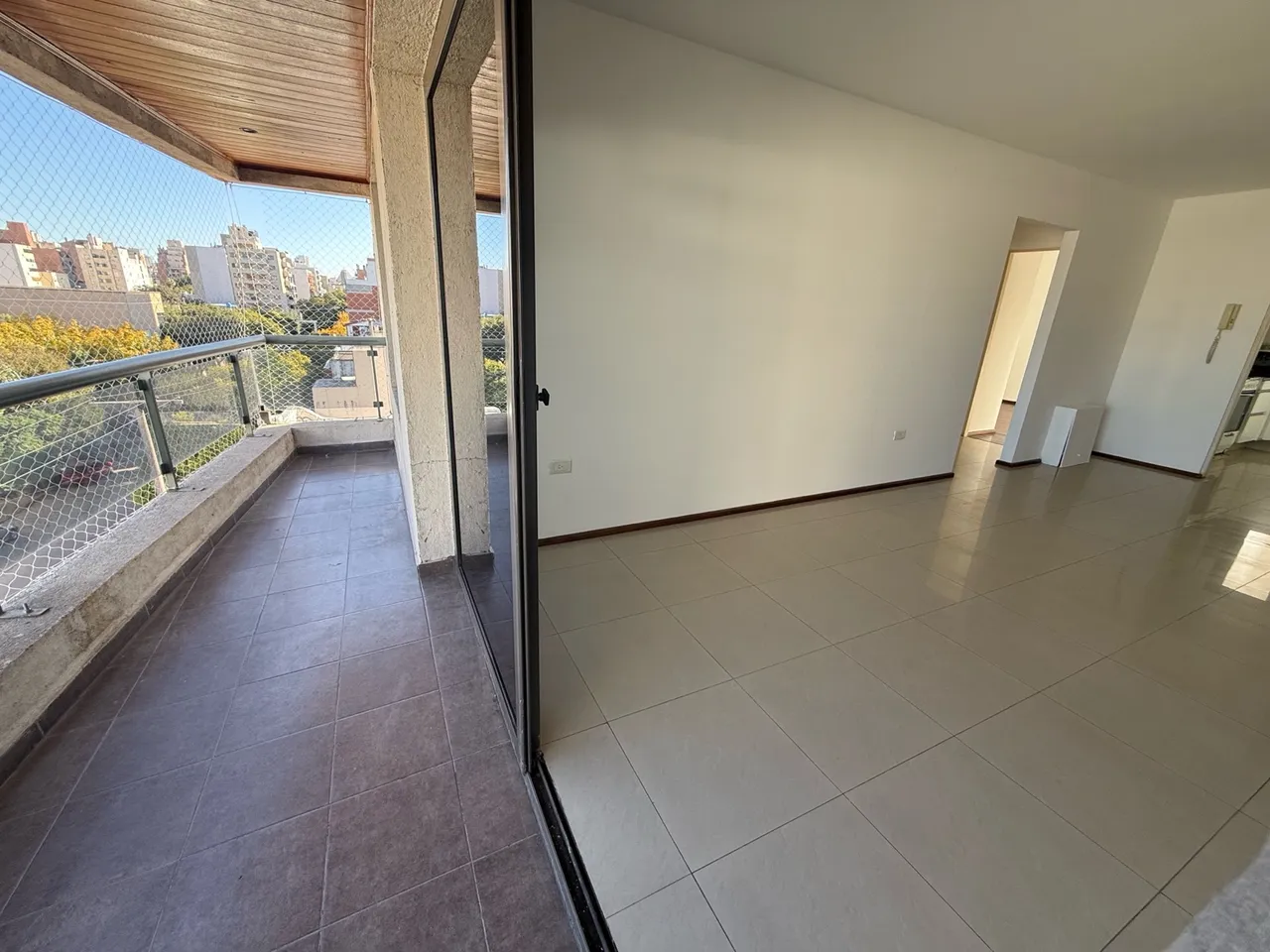 Departamento en Lima al 1300