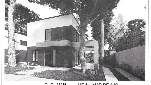 Casa en TUCUMAN 148
