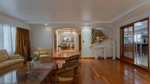 Casa en Sarmiento al 1400
