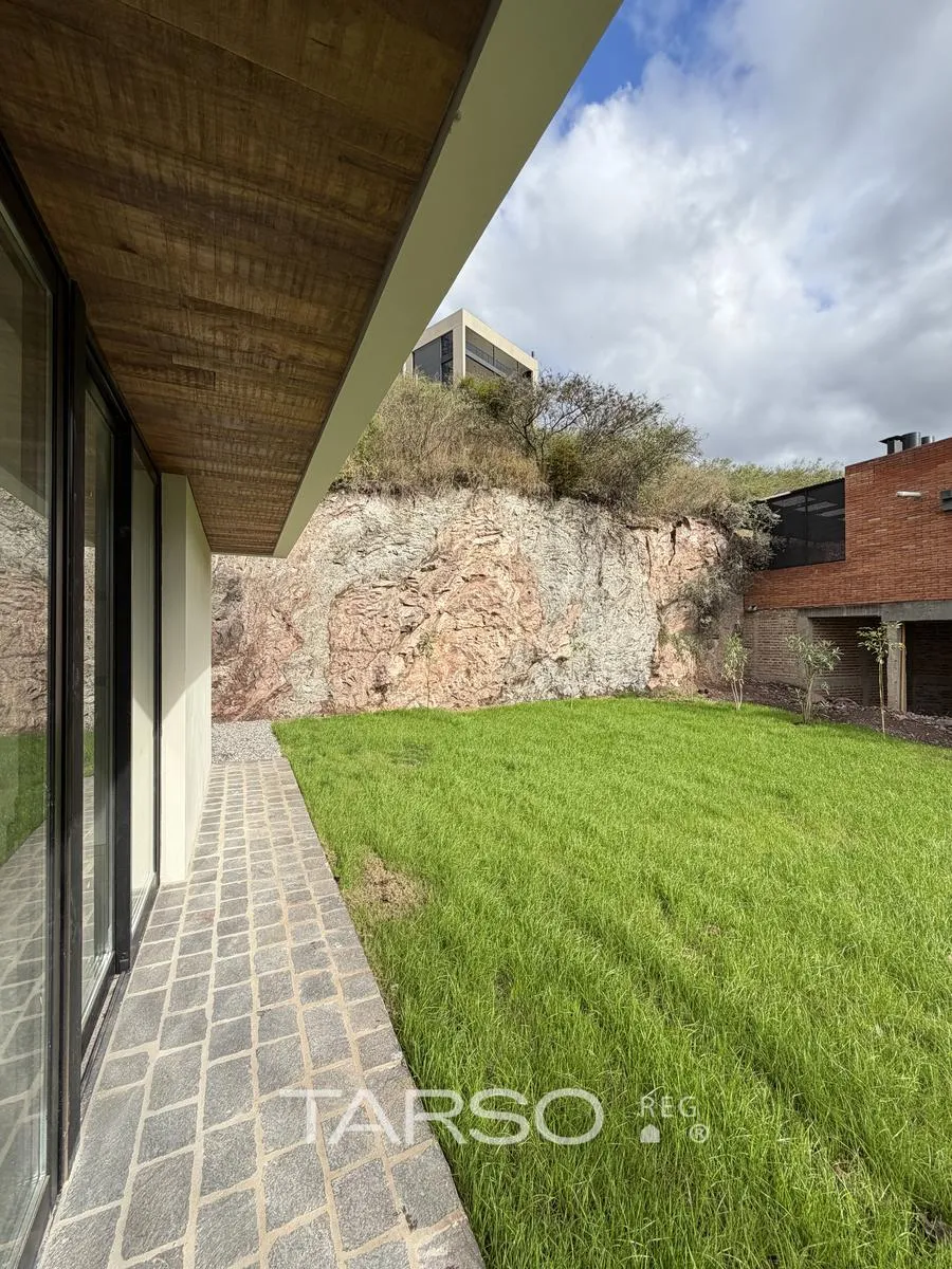 Casa en LA CUESTA LA CALERA
