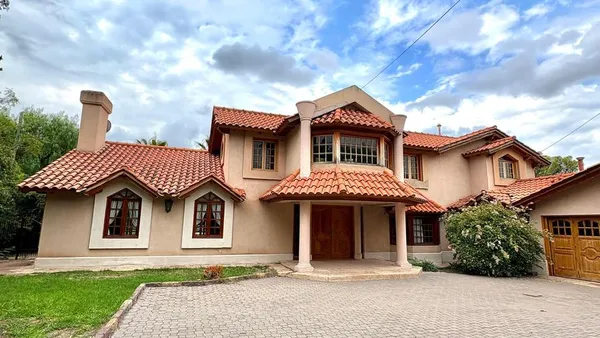 Casa en BARRIO DALVIAN