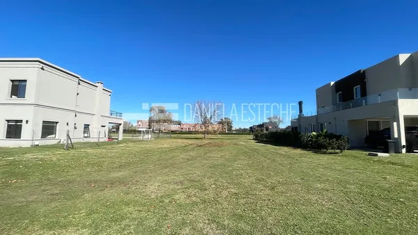 Terreno en Chateau Pilar