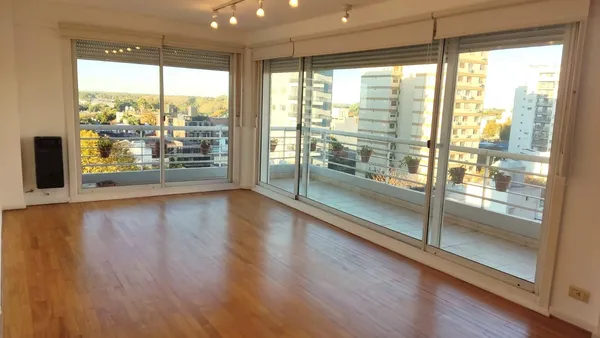 Departamento en Alsina al 1200