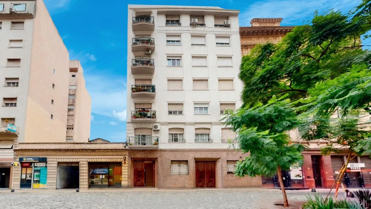 Departamento en Peru 635 Piso 4