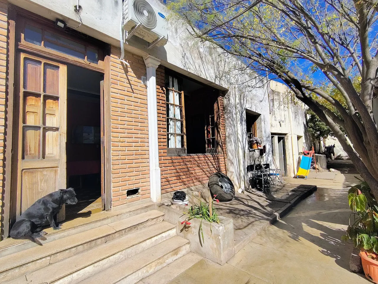Casa en Suipacha al 1700