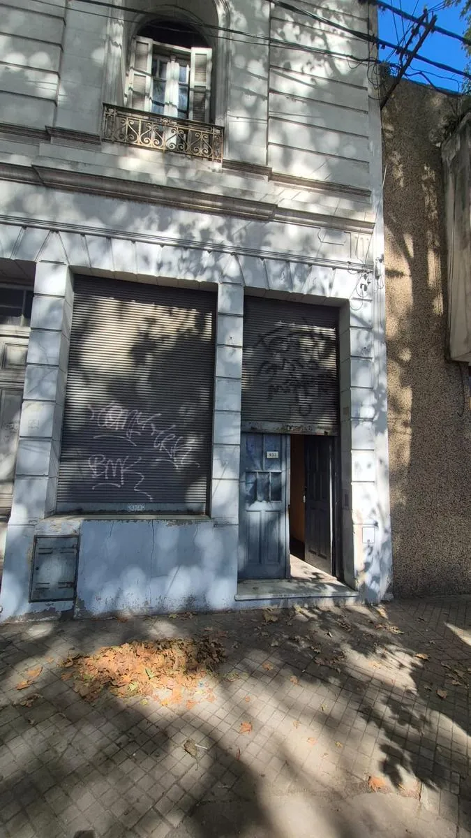 Local Comercial en Humberto Primero al 923