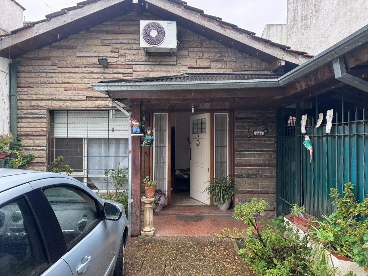 Casa en ALBERDI al 2200