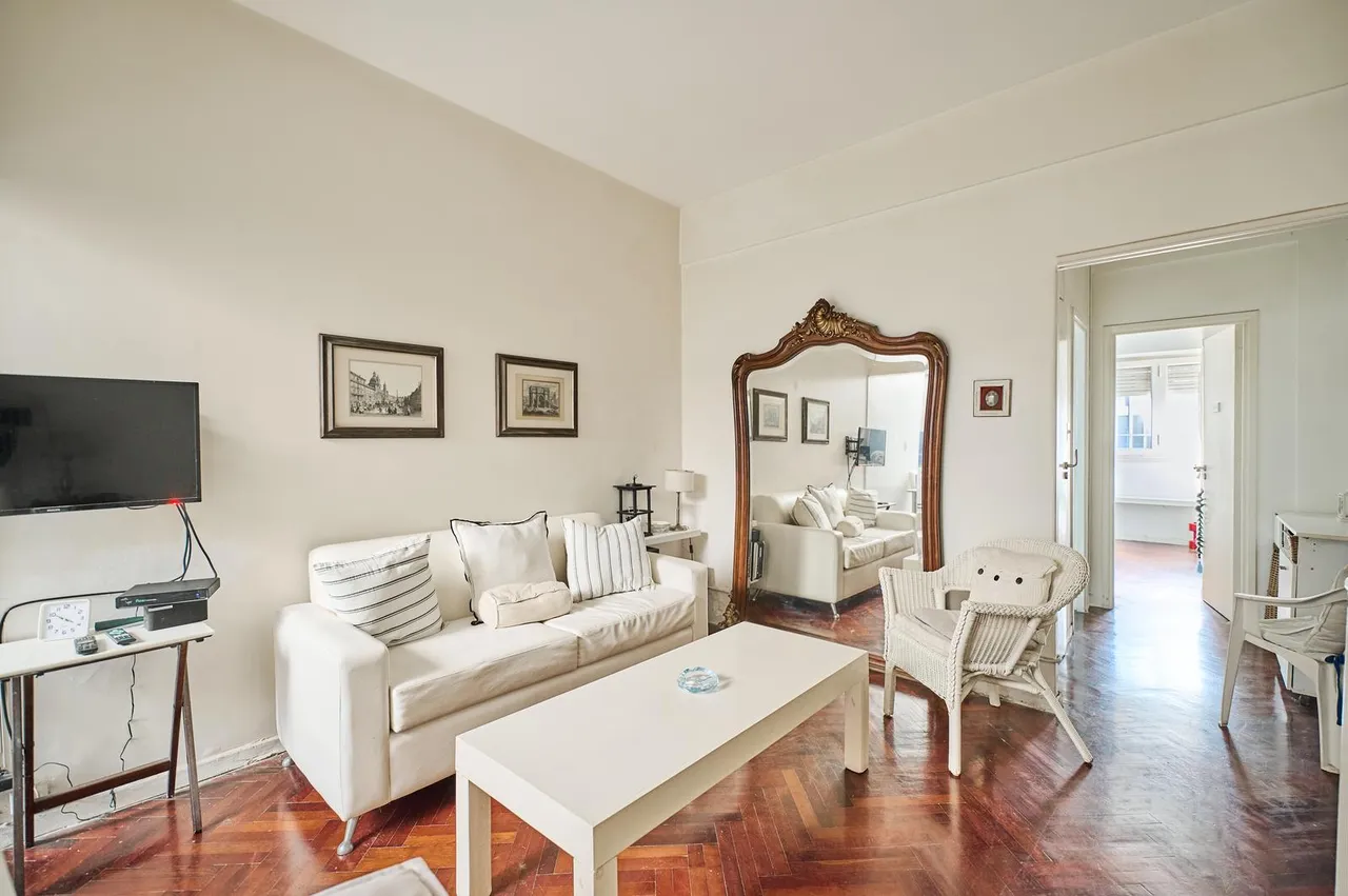 Departamento en Juramento al 3300