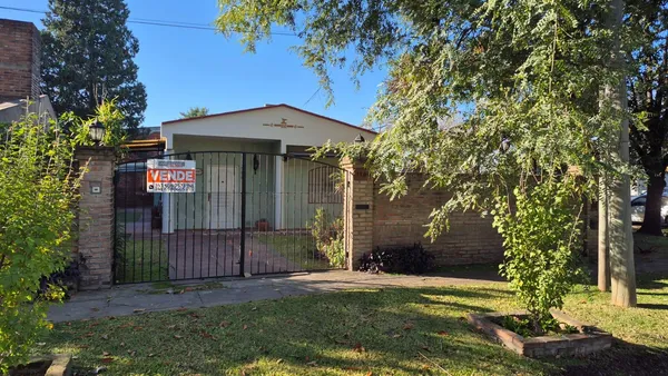 Casa en Mitre al 1100