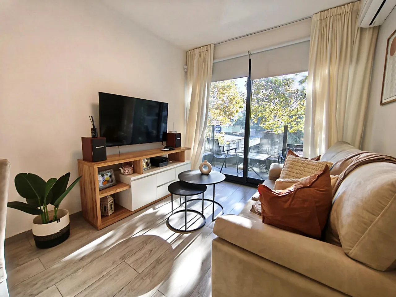 Departamento en Liniers al 1900 e/ Moreno y Belgrano