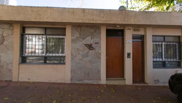 Casa en Luzuriaga al 800