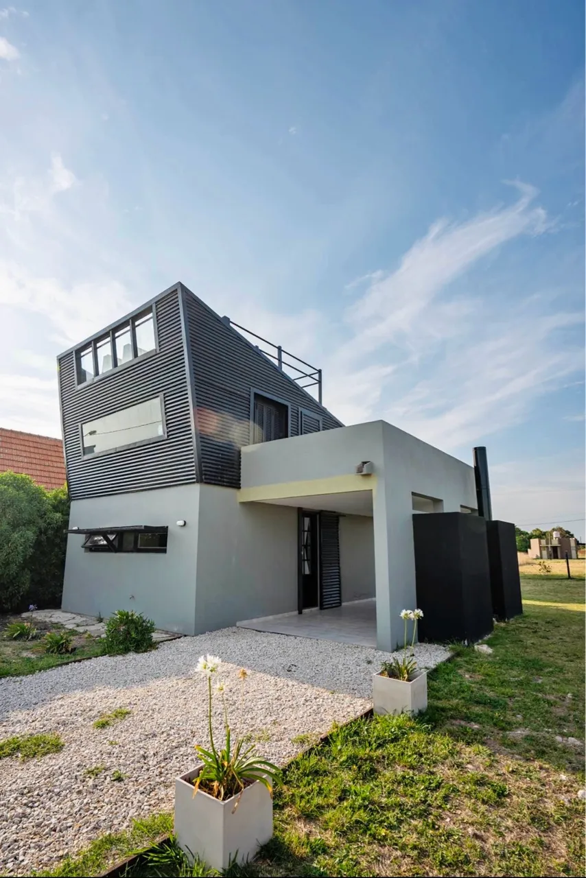 Casa en Calle 2 (ex 3) al 300