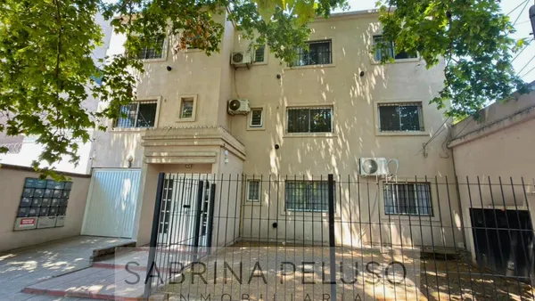 Departamento en Nemesio Álvarez al 400