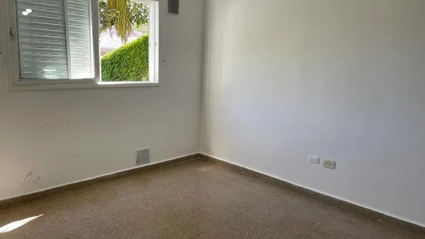Departamento en 3 de febrero al 2300