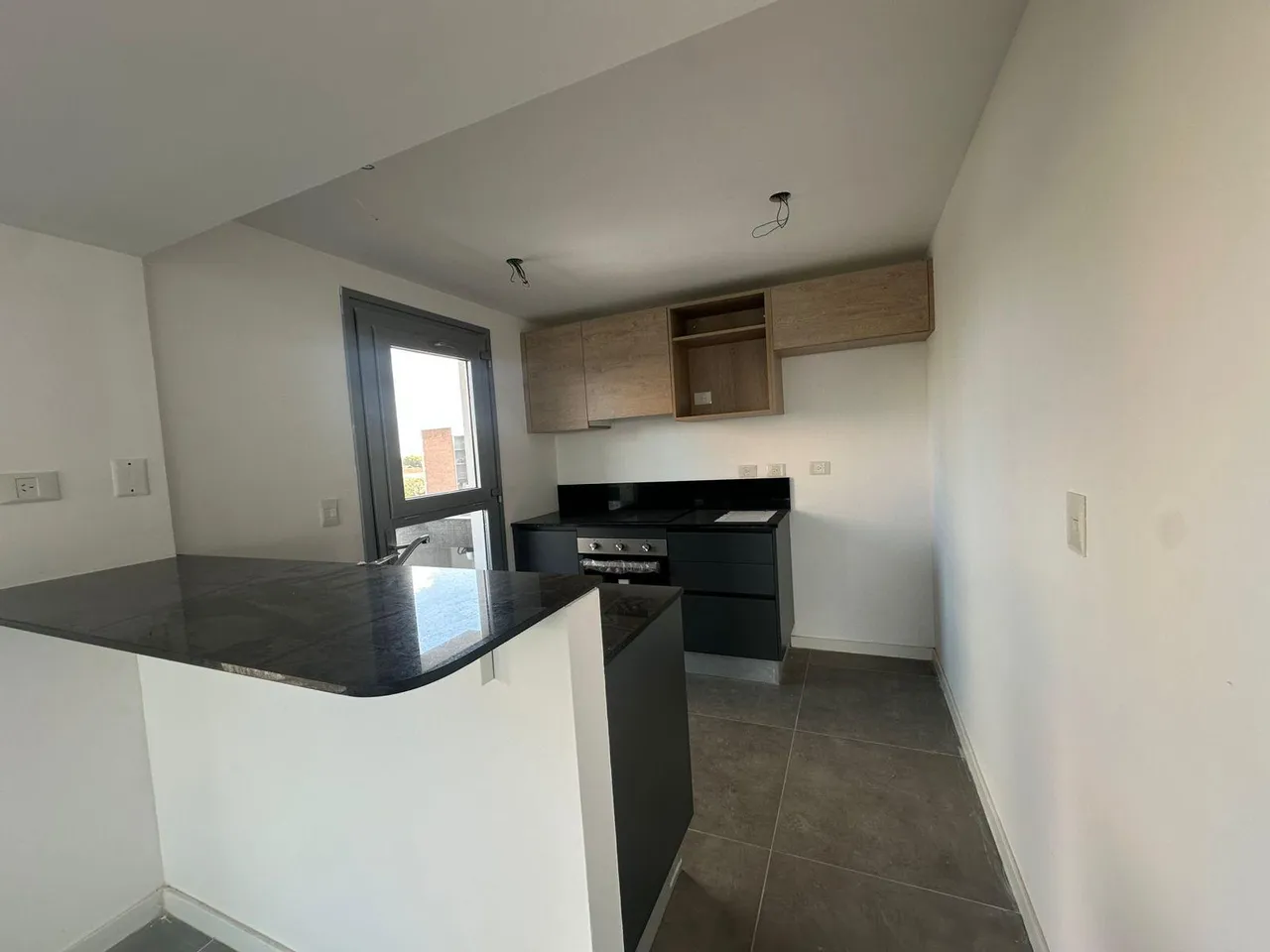 Departamento en MONTES DE OCA al 300