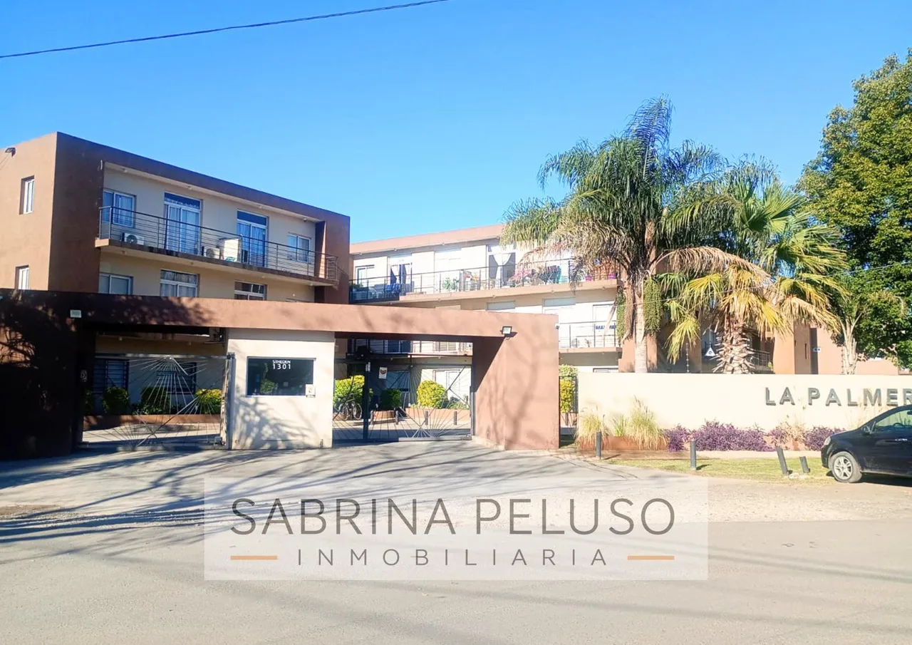 Departamento en Complejo La Palmera