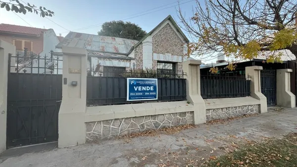 Casa en A. Hormaeche al 200