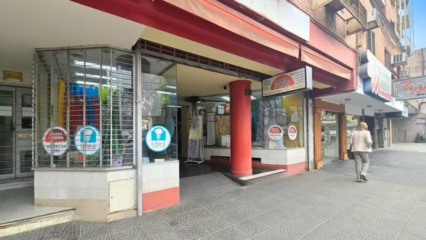 Local Comercial en Excepcional Local Comercial en Alquiler en Pleno Microcentro - Muñecas al 300