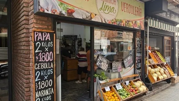 Local Comercial en Corro 11
